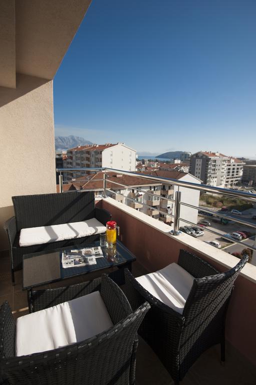 Apartment Mitrovic Budua Esterno foto
